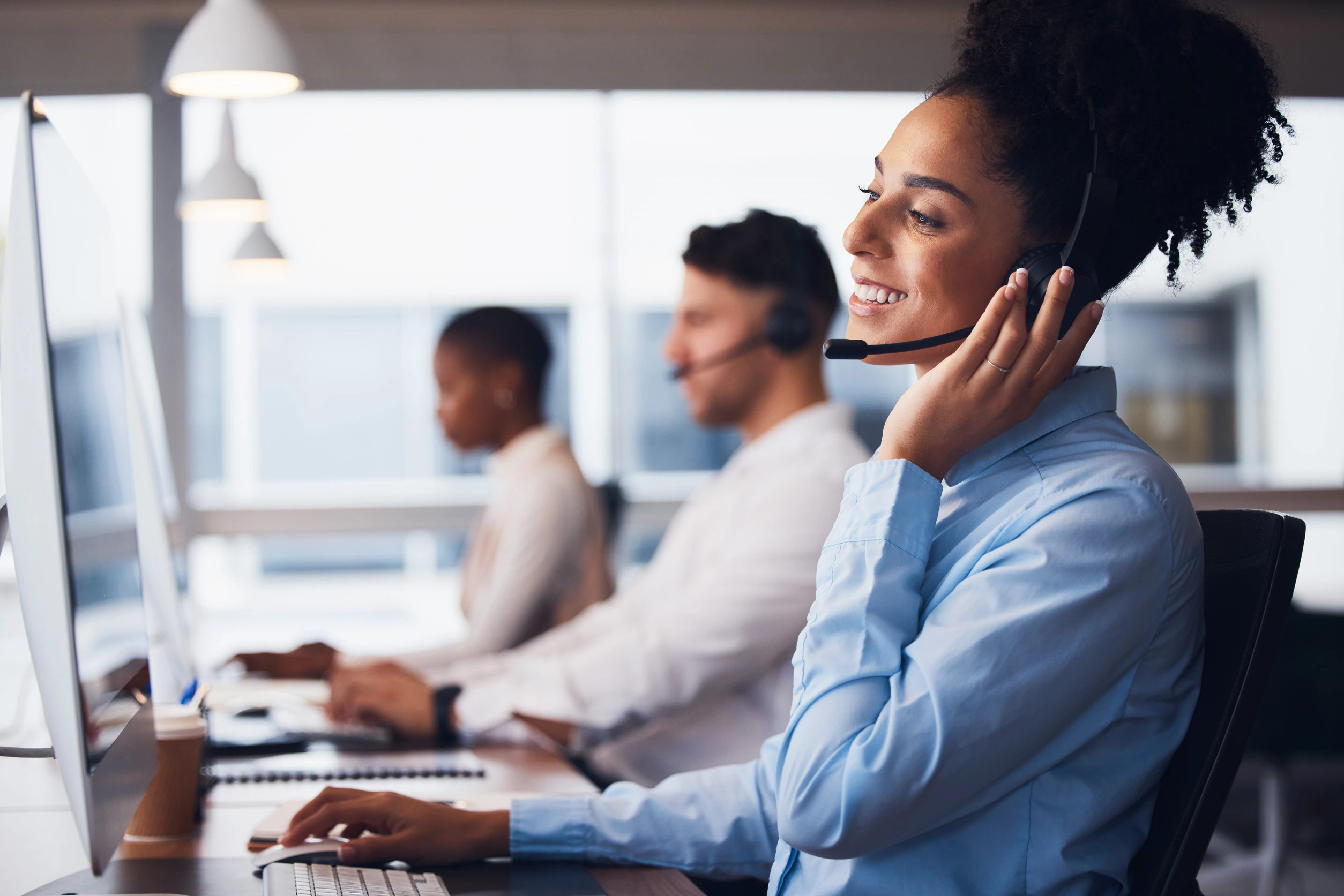 business owner using USAnswer virtual receptionist service