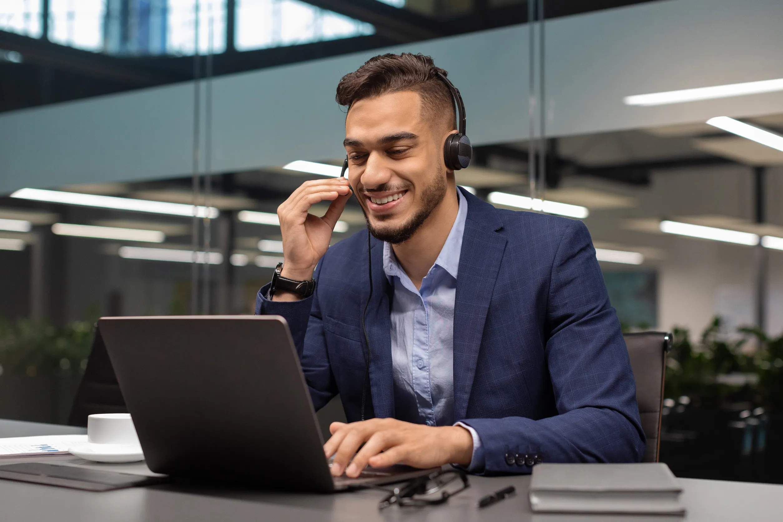 Virtual receptionist scheduling appointments